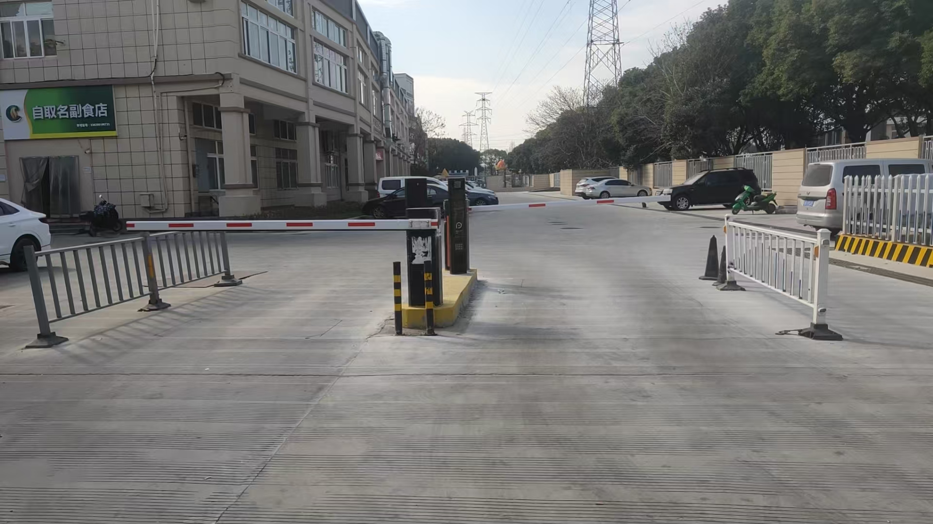 甬安云--宁波停车道闸